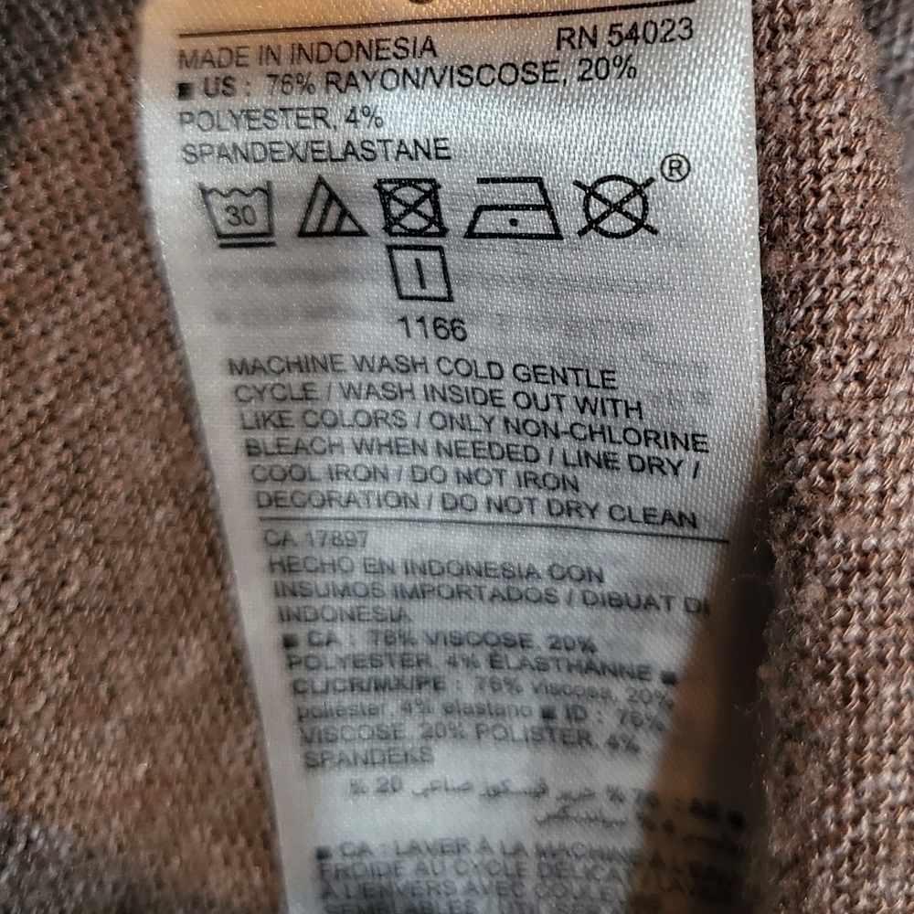 Old Navy Sweater Dress Size Large  with Free Necklace in Photo - Picture 6 of 7